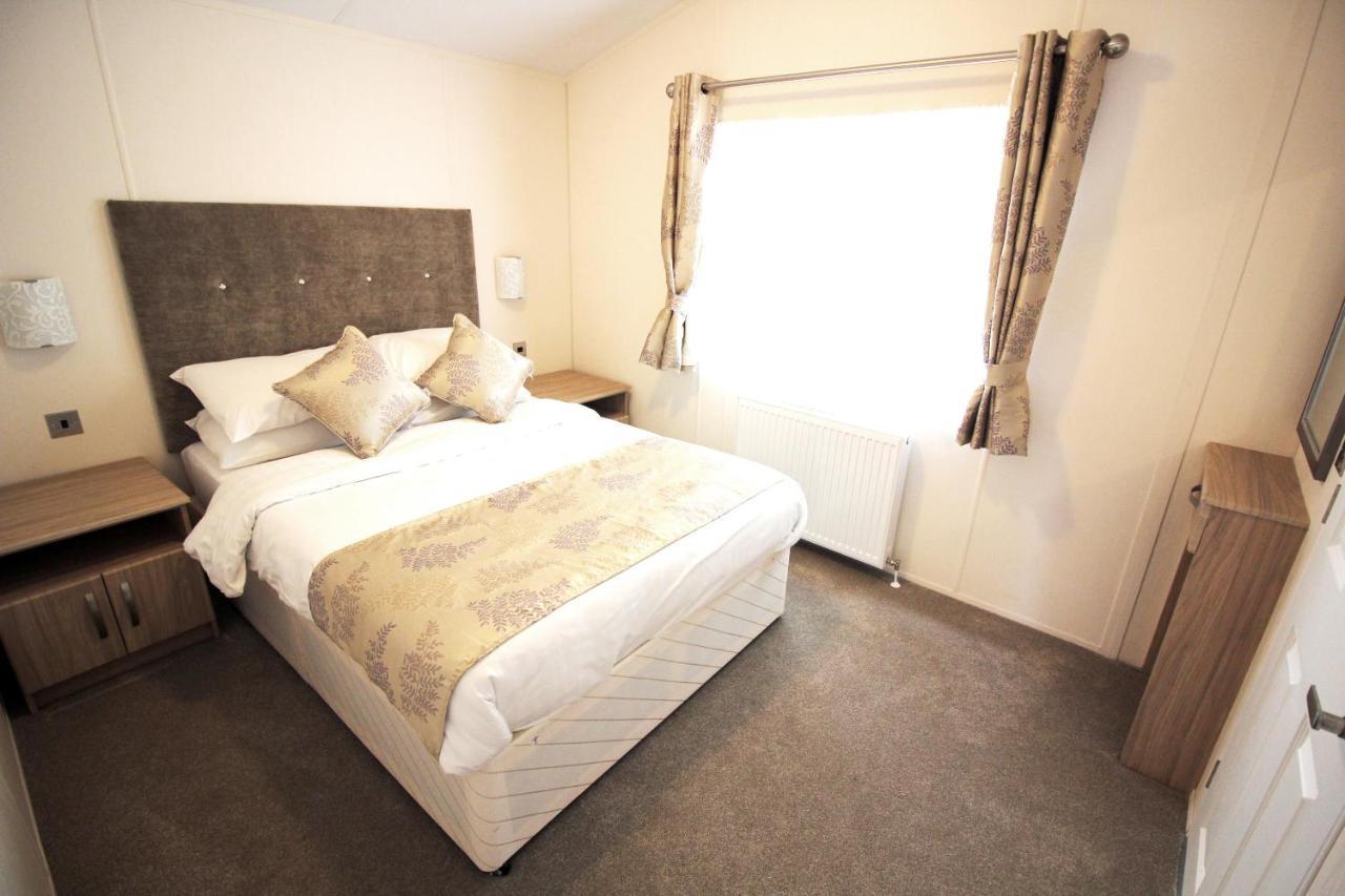 Bucklegrove Holiday Park Бат Екстер'єр фото