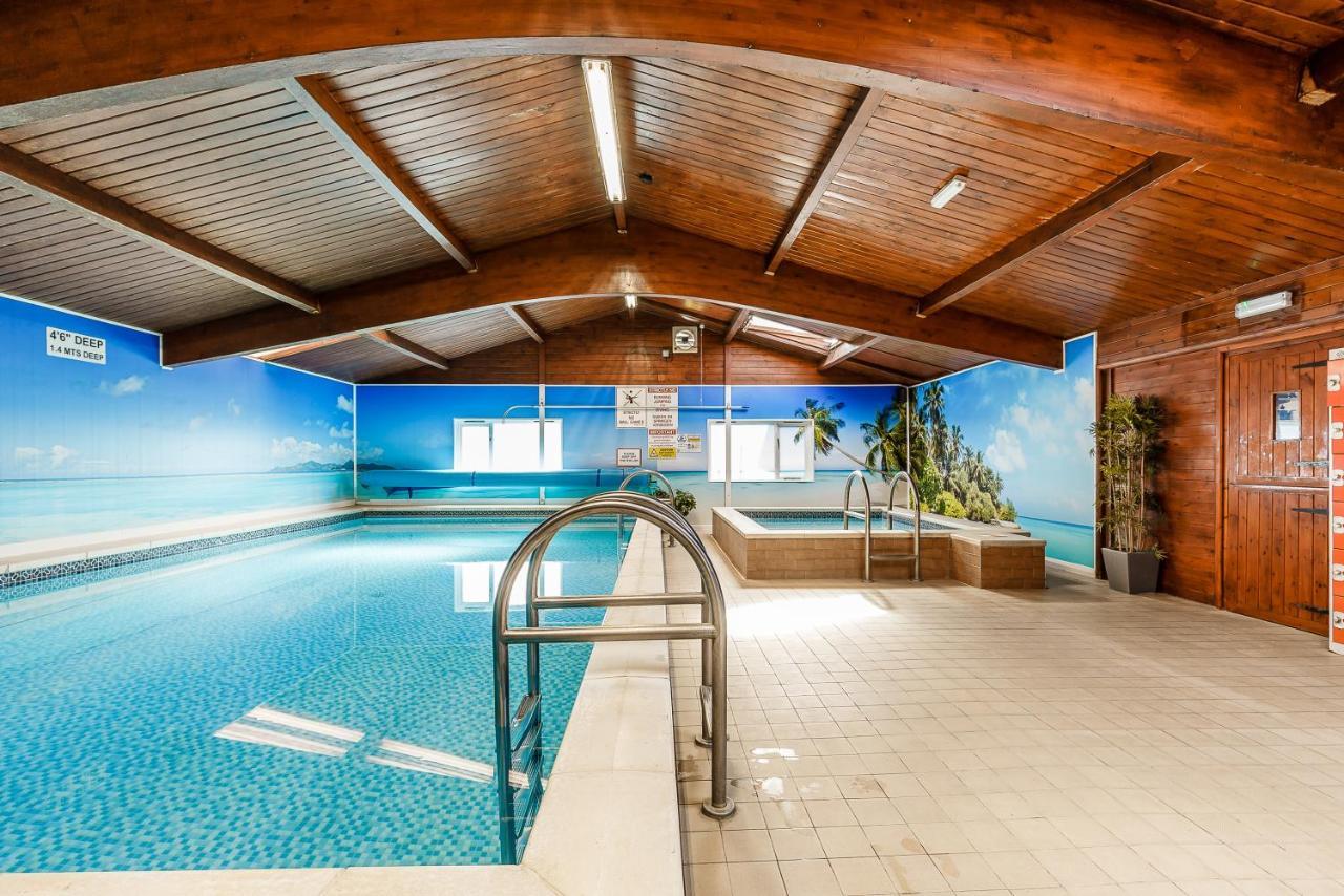 Bucklegrove Holiday Park Бат Екстер'єр фото